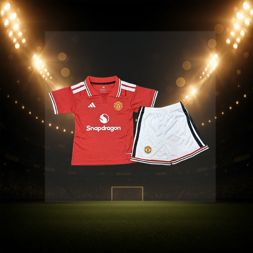 Kids' Manchester United Home Shirt & Shorts Set 26/27